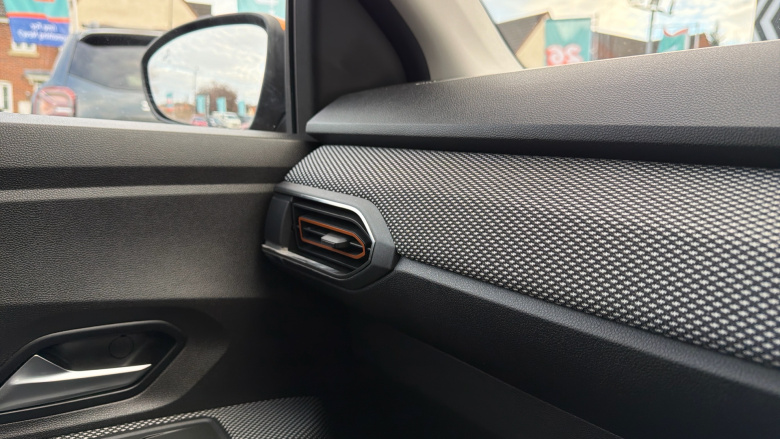 Dacia Sandero Stepway 1.0 TCe Prestige 5dr Bi Fuel Hatchback